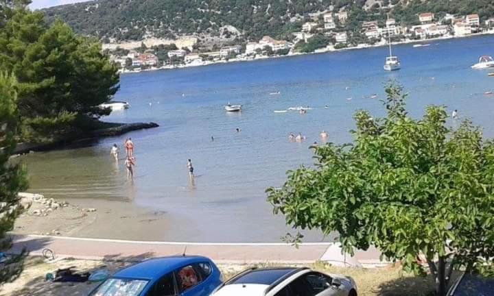 Apartman Belisima Deluxe Supetarska Draga Luaran gambar