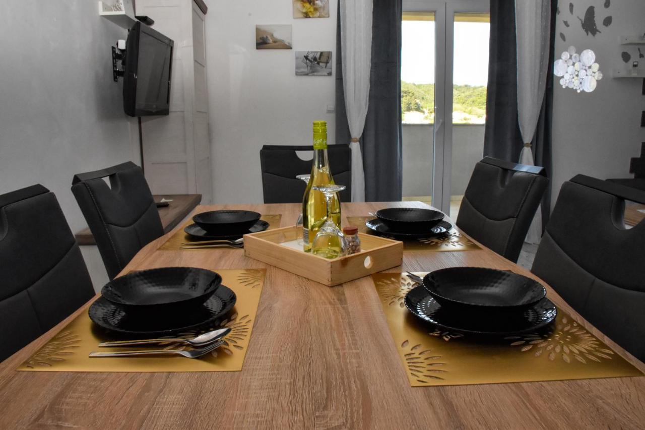 Apartman Belisima Deluxe Supetarska Draga Luaran gambar
